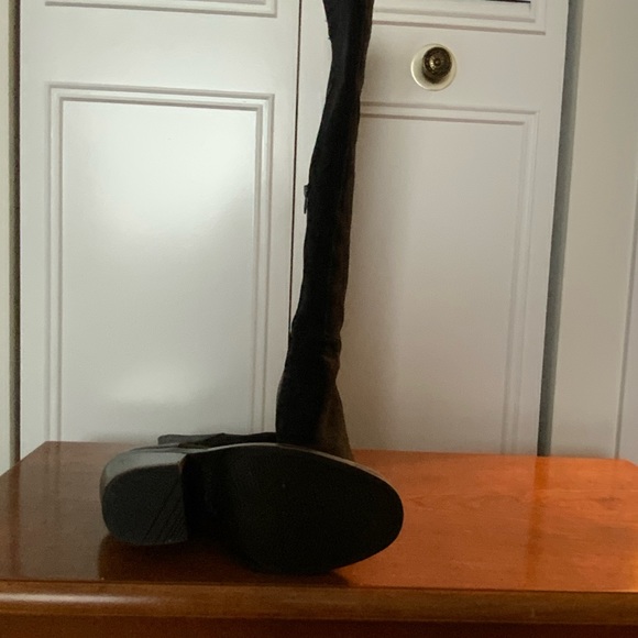 NAYA Over-the-Knee Boots - Picture 6 of 9